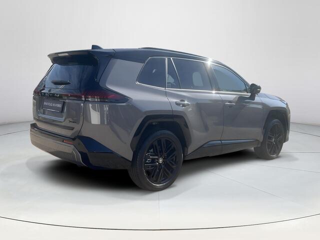 Toyota RAV4 2.5 Plug-in Hybrid AWD 300 First Edition | Urban Rock met zwart dak | Vanaf december 2026 leverbaar |