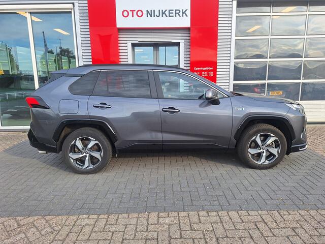 Toyota RAV4 2.5 Plug-in Hybrid AWD Style Limited met trekhaak