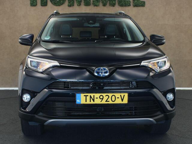 Toyota RAV4 2.5 Hybrid Dynamic Plus - ORIGINEEL NEDERLANDSE AUTO - AUTOMAAT - PARKEERSENSOREN VOOR EN ACHTER - 360 GRADEN CAMERA - TREKHAAK - VOLLEDIG LEDERE BEKLEDING
