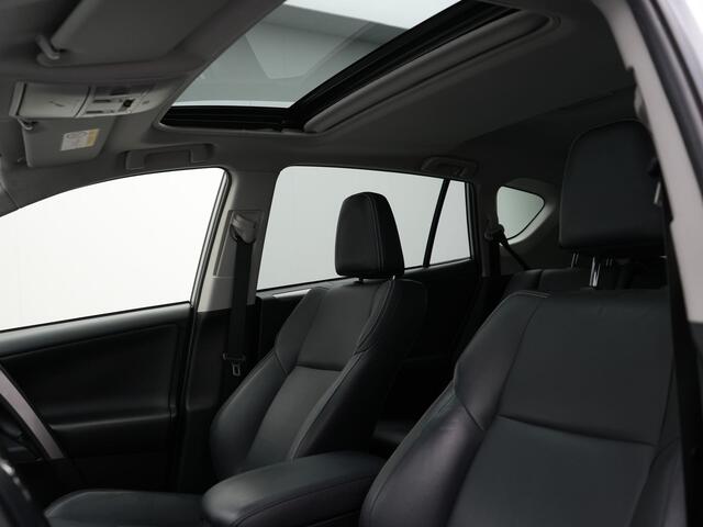 Toyota RAV4 2.5 Hybrid AWD Executive | Stuur-Stoelverwarming | JBL | Schuif/kanteldak | Dode Hoek Detectie |