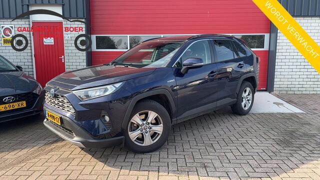 Toyota RAV4 2.5 Hybrid Active TREKHAAK / CAMERA / CARPLAY / FULL LED / CLIMA / PDC / ACC / NL-AUTO
