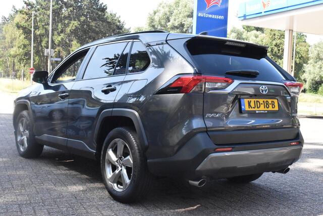Toyota RAV4 2.5 Hybrid Dynamic BSM | Navigatie | Camera | 100% Toyota Onderhouden | 12 mnd BOVAG garantie | Whatsapp 06-53188999