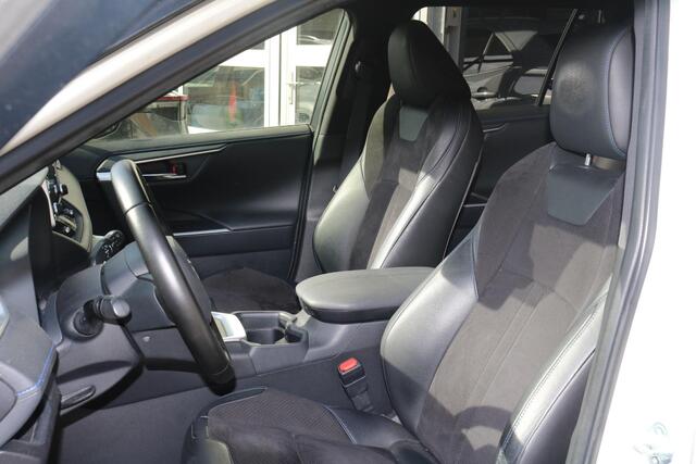 Toyota RAV4 2.5 Hybrid AWD Bi-Tone, Innovation Pack, JBL Stoelverwarming, Elektrische laadklep, Blindspot – foto 4