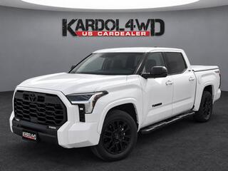 Toyota TUNDRA