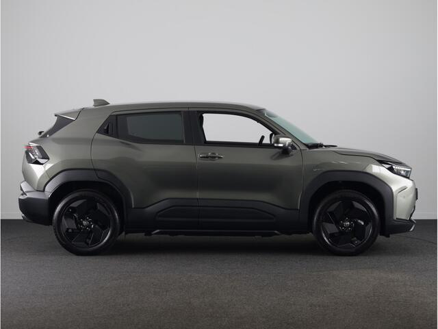 Toyota URBAN CRUISER Dynamic 61 kWh *Vraag Naar De Levertijd*