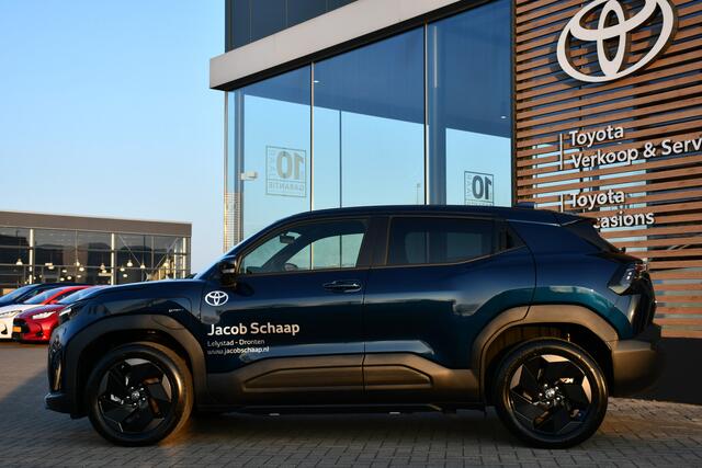 Toyota URBAN CRUISER Dynamic 61 kWh Automaat 175pk | Dodehoekdetectie | Achterbank verschuifbaar | Apple Carplay/Android Auto |