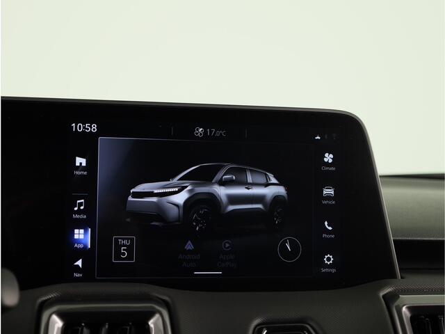 Toyota URBAN CRUISER Executive AWD 61 kWh *DEMO* | 19"LM velgen | 360 camera | Two-tone metaallak | Protection Pack |