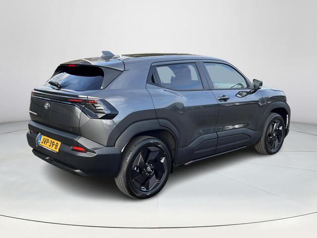 Toyota URBAN CRUISER Dynamic 61 kWh | Navigatie | Apple CarPlay/Android auto | Achteruitrijcamera