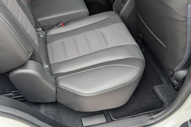 Toyota URBAN CRUISER Executive 61 kWh