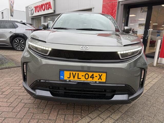 Toyota URBAN CRUISER Dynamic 61 kWh