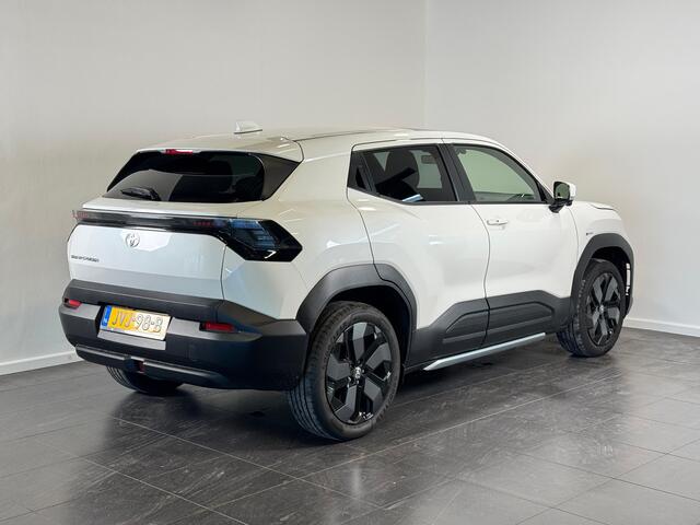 Toyota URBAN CRUISER Executive 61 kWh | Panoramodak | JBL Audio | Elektrische stoel |