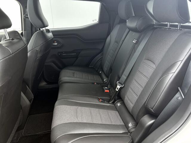 Toyota URBAN CRUISER Executive 61 kWh | Apple Carplay & Android Auto | Parkeercamera | 28-01 TB