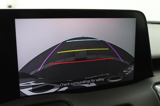 Toyota URBAN CRUISER Dynamic 61 kWh | Nieuw uit voorraad leverbaar! |