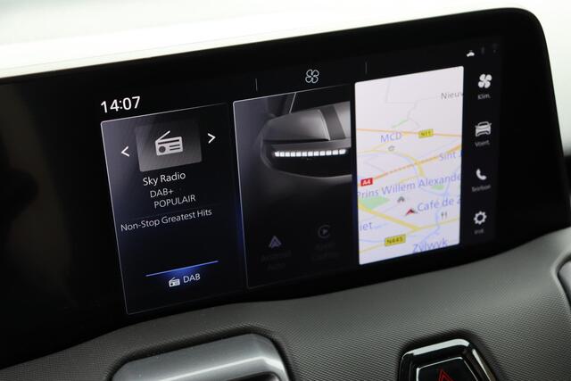 Toyota URBAN CRUISER Dynamic 61 kWh, Navi, Apple CarPlay, Android Auto, BSM, Keyless entry.