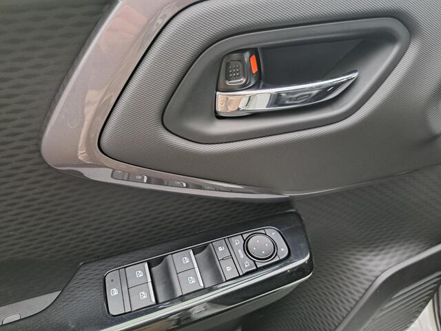 Toyota URBAN CRUISER Executive 61 kWh | Nieuwe auto | Dodehoekdetectie | 360 camera | JBL | Panoramadak | Ook andere kleuren en uitvoeringen snel leverbaar!