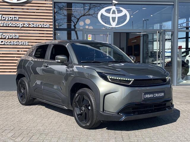Toyota URBAN CRUISER Dynamic 61 kWh EXTRA INRUILVOORDEEL ¤ 1.500,--