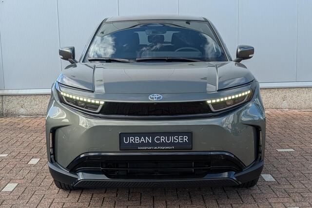 Toyota URBAN CRUISER Dynamic 61 kWh