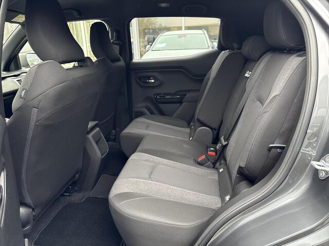 Toyota URBAN CRUISER Dynamic 61 kWh **SPLENDID SILVER/ NIEUWE AUTO/ DIRECT LVERBAAR**