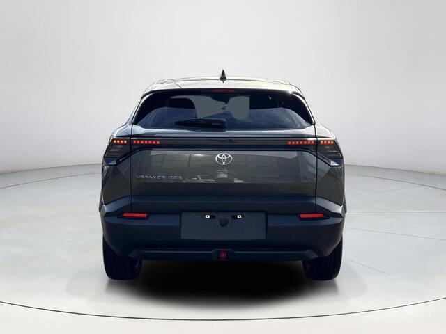 Toyota URBAN CRUISER Executive 61 kWh **LAND BREEZE GREEN/ NIEUWE AUTO/ DIRECT LEVERBAAR**