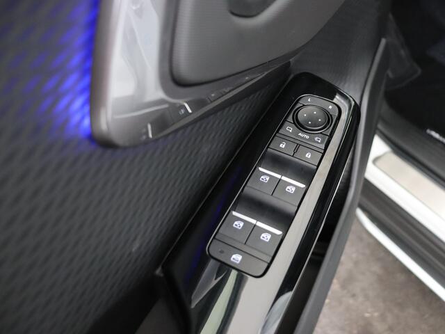 Toyota URBAN CRUISER Executive 61 kWh Toyota-paasweekend