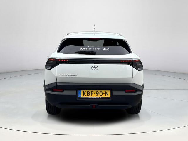 Toyota URBAN CRUISER Executive 61 kWh **PANORAMA DAK/ STUURVERWARMING/ DODEHOEK DETECTIE**