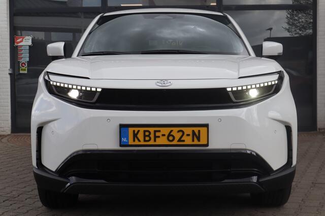 Toyota URBAN CRUISER Executive 61 kWh