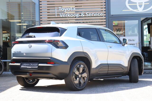 Toyota URBAN CRUISER Executive 61 kWh , Nieuw en direct leverbaar met ¤3.000 inruilvoordeel