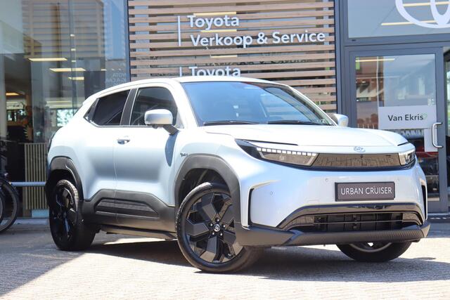 Toyota URBAN CRUISER Executive 61 kWh , Nieuw en direct leverbaar met ¤3.000 inruilvoordeel