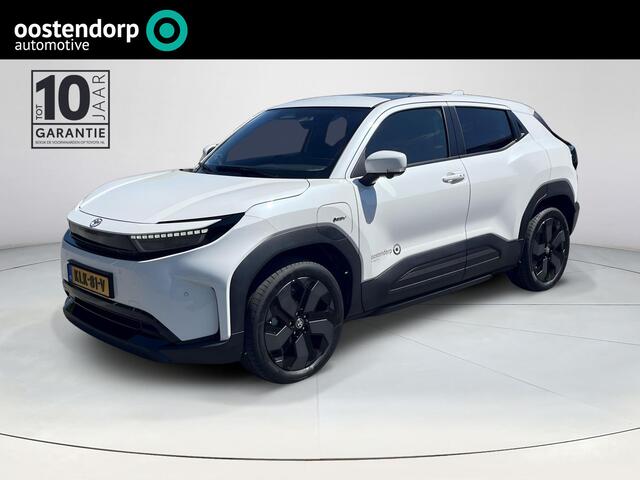Toyota URBAN CRUISER Executive 61 kWh | 360 Graden camera | Apple CarPlay/Android auto | Panoramadak