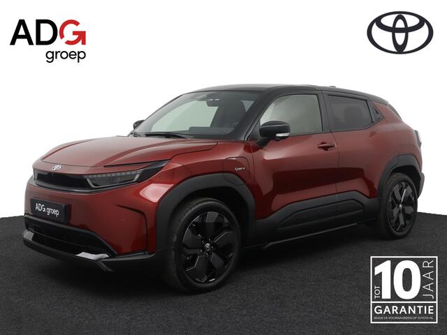 Toyota URBAN CRUISER Executive 61 kWh | Nieuw uit voorraad leverbaar |