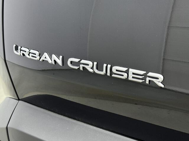 Toyota URBAN CRUISER Executive 61 kWh *DEMO* | Apple Carplay & Android Auto | Parkeercamera | *