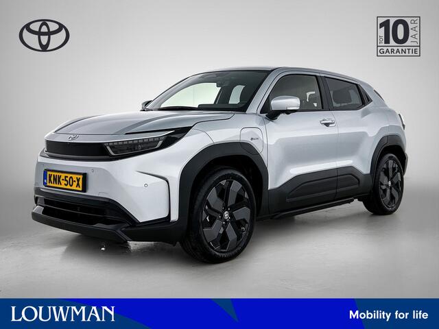 Toyota URBAN CRUISER Executive 61 kWh *EV-Deal* | JBL | Panorama dak | Stoelverwarming |