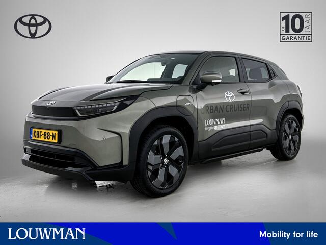Toyota URBAN CRUISER Executive 61 kWh | Parkeersensoren | Navigatie | JBL