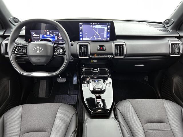 Toyota URBAN CRUISER Executive 61 kWh | Parkeersensoren | Navigatie | JBL
