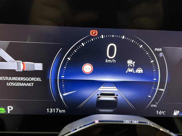 Toyota URBAN CRUISER Executive 61 kWh | Parkeersensoren | Navigatie | JBL