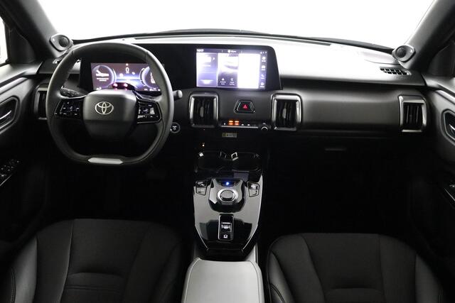 Toyota URBAN CRUISER Executive 61 kWh | Panoramadak | JBL Audio | Stoel en stuurwiel verwarming |