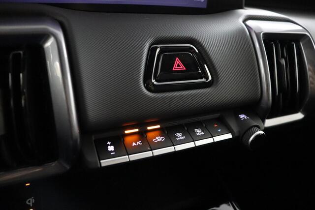 Toyota URBAN CRUISER Executive 61 kWh | Panoramadak | JBL Audio | Stoel en stuurwiel verwarming |