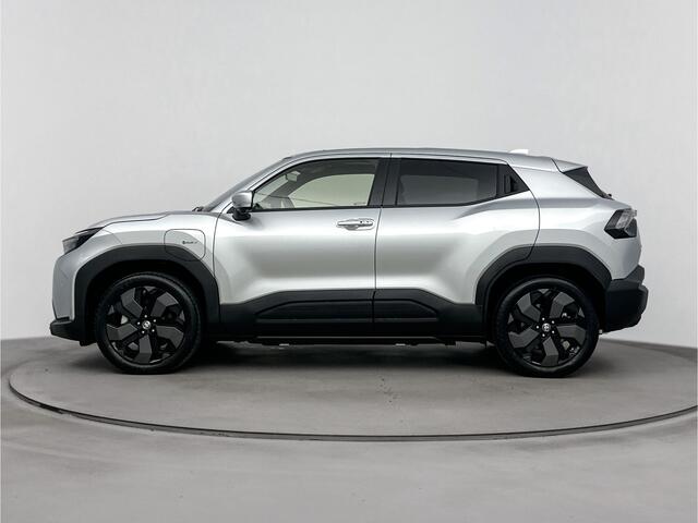 Toyota URBAN CRUISER Executive 61 kWh | Apple Carplay & Android Auto | Parkeercamera | *