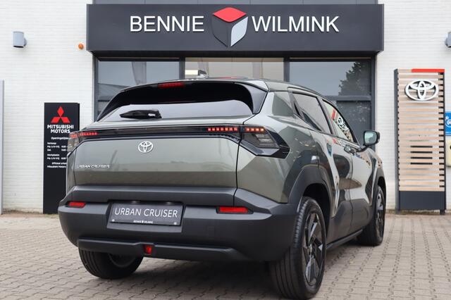 Toyota URBAN CRUISER Dynamic 61 kWh | Stoel/Stuur Verwarming | Carplay |