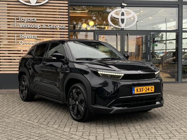Toyota URBAN CRUISER Executive 61 kWh | Rijklaar!