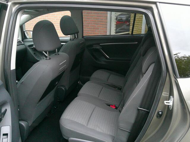 Toyota VERSO 1.8 VVT-i SkyView Edition Pdc V+A