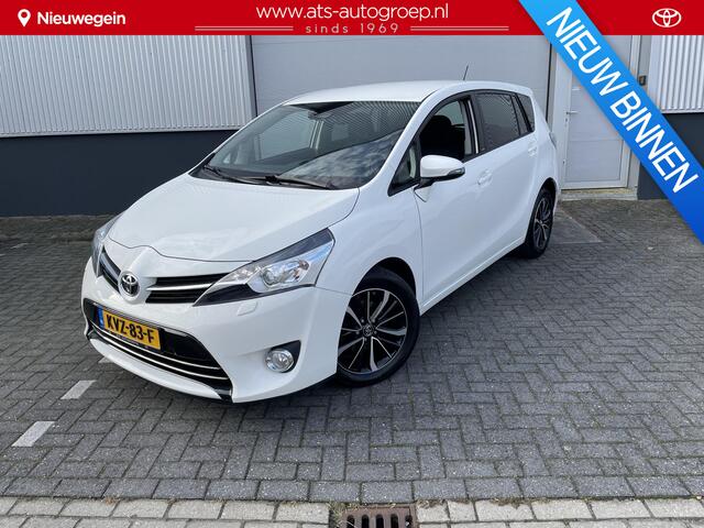 Toyota VERSO 1.8 VVT-i SkyView Edition , Automaat, Trekhaak