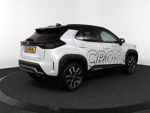 Toyota YARIS Cross 1.5 Hybrid 130 Launch Edition | Parkeersensoren |Elektrische-Achterklep | Stoel-Stuurverwarming | Apple carplay & Android auto | Parkeercamera |