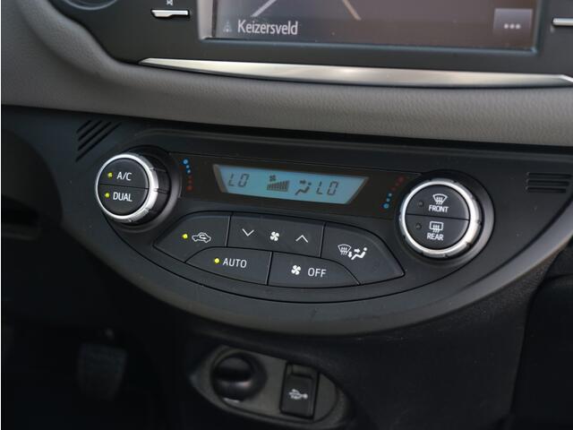 Toyota YARIS 1.5 VVT-i Aspiration I Navi I Camera I Climate Control
