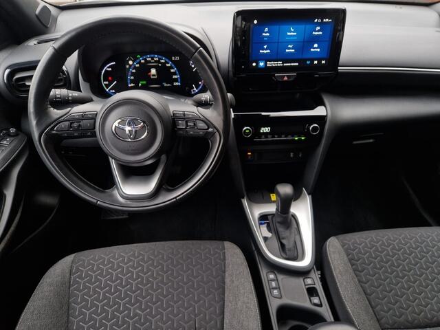 Toyota YARIS 1.5 Hybrid Team D, CAMERA / APPLE CARPLAY / ANDROID AUTO / NAVI