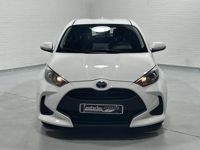 Toyota YARIS 1.5 Hybrid Business Edition Clima Navi Camera Cruise Apple Carplay