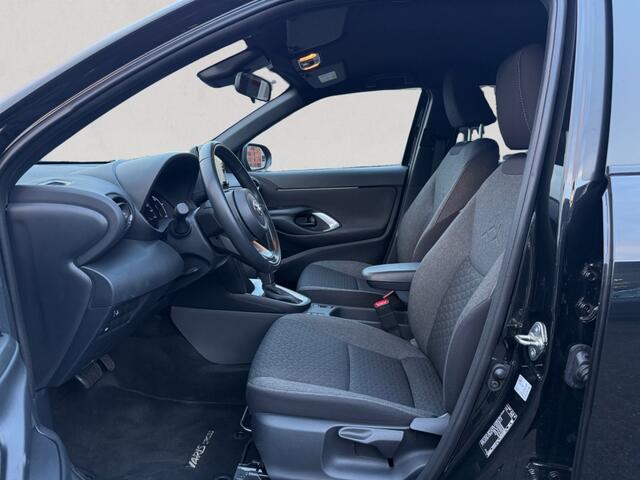 Toyota YARIS 1.5 Hybrid Comfort CAMERA | CLIMATE CONTROL | ADAPTIVE CRUISE CO