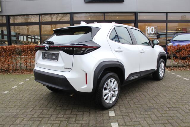 Toyota YARIS Cross 1.5 Hybrid Active | Rijklaar | Parelmoerlak | Apple/Android | Clima | Adaptive cruise | Camera