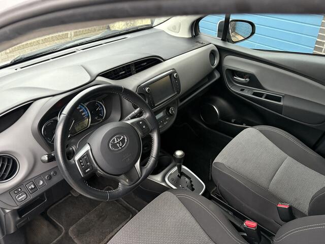 Toyota YARIS 1.5 Hybrid Trend, climate control, camera
