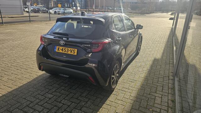 Toyota YARIS 1.5 Hybride Dynamic NLauto | dealeronderhouden | All-in